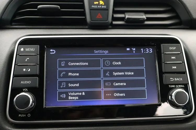 Used 2025 Nissan Versa S FWD image 26