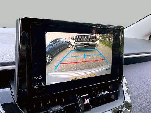 Used 2023 Toyota Corolla LE FWD image 27