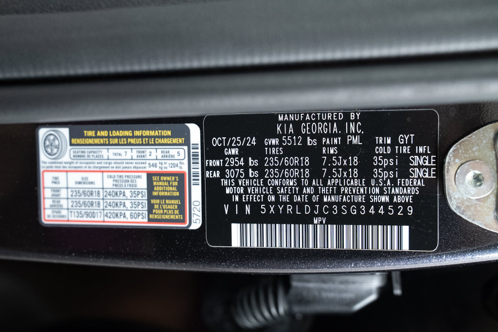 Used 2025 Kia Sorento S AWD/4WD image 41