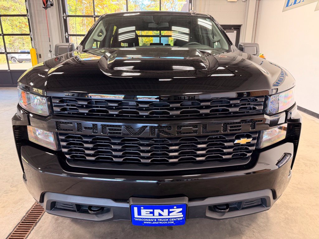 Used 2021 Chevrolet Silverado 1500 Custom AWD/4WD image 3