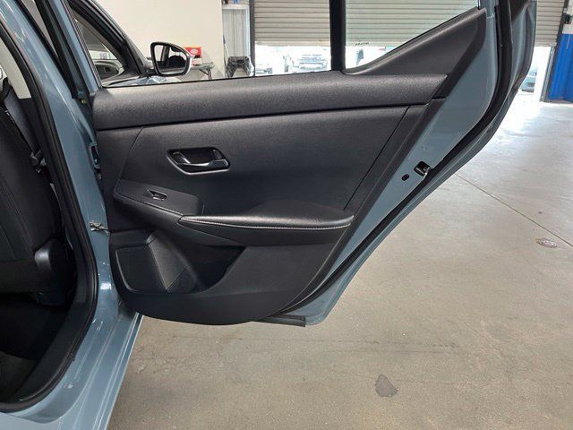 Used 2024 Nissan Sentra SV FWD image 16