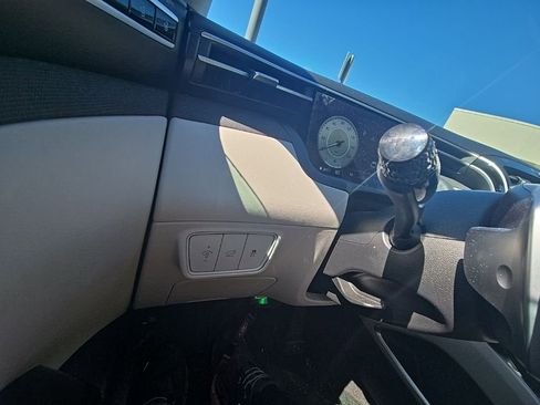 Used 2022 Hyundai Tucson Limited image 20