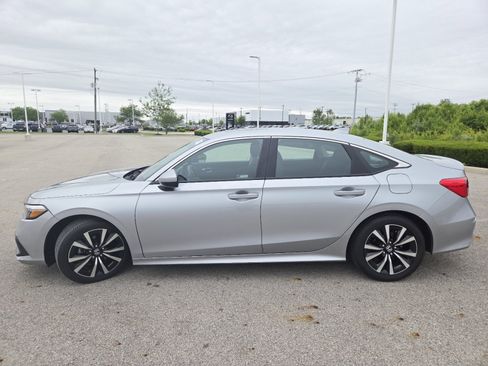 Used 2023 Honda Civic EX image 13