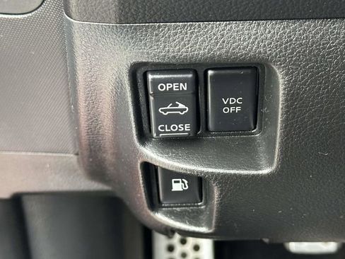 Used 2006 Nissan 350Z Grand Touring image 14