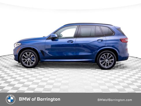 Used 2022 BMW X5 xDrive40i w/ M Sport Package AWD/4WD image 2