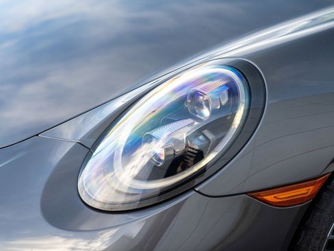 Certified 2019 Porsche 911 Turbo AWD/4WD image 30