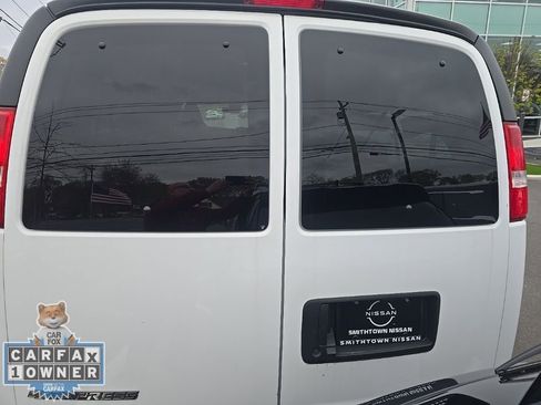 Used 2024 Chevrolet Express 3500 LT w/ LT Preferred Equipment Group image 26