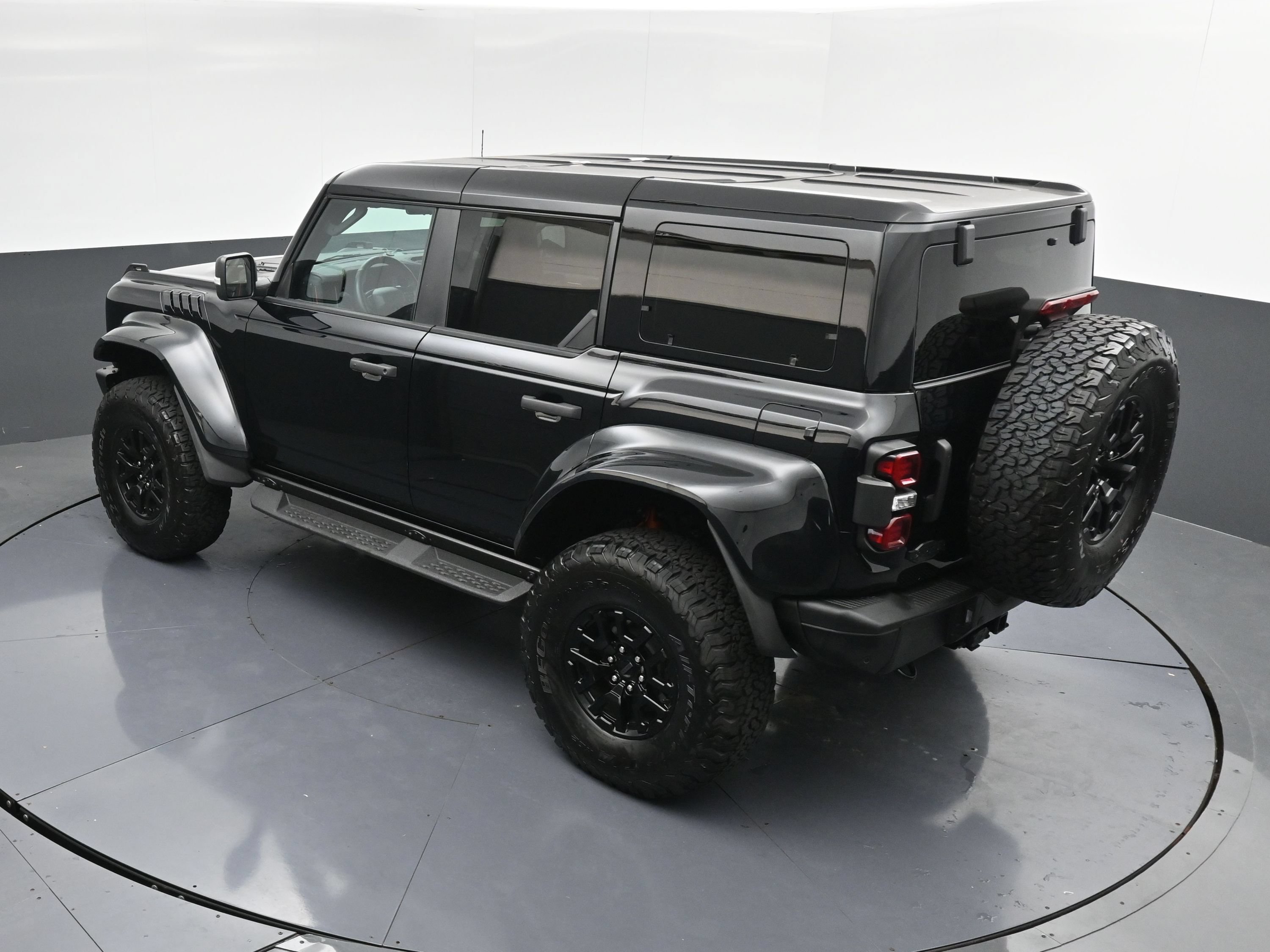 Used 2026 Ford Bronco Raptor AWD/4WD image 36