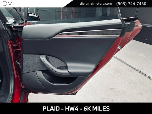Used 2024 Tesla Model S Plaid AWD/4WD image 27