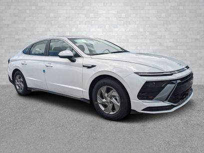 New 2025 Hyundai Sonata SE