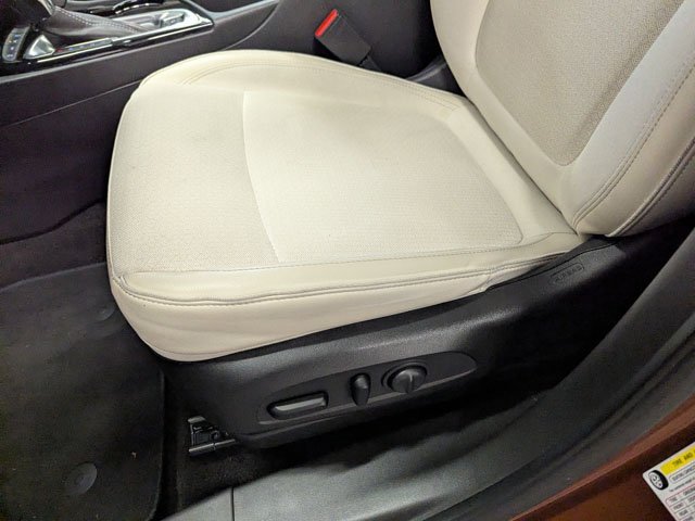 Used 2021 Buick Encore GX Select AWD/4WD image 15