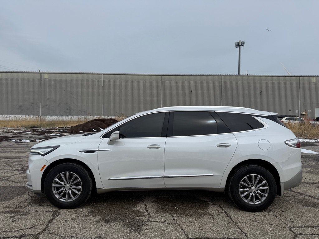 Used 2022 Buick Enclave Premium w/ Trailering Package, 5000 lbs. AWD/4WD image 2