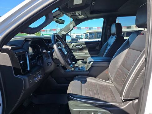 Used 2024 GMC Sierra 1500 AT4X AWD/4WD image 21
