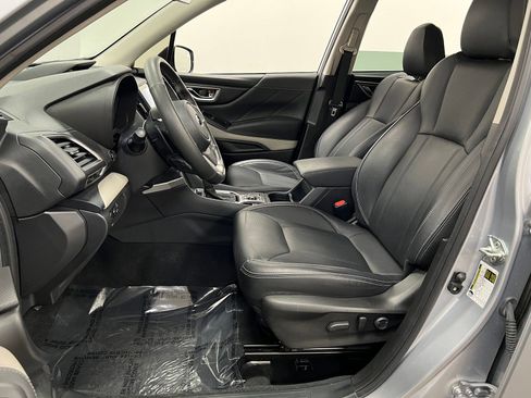 Used 2023 Subaru Forester Limited image 10