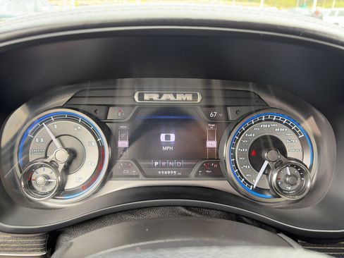 Used 2019 RAM 3500 Limited AWD/4WD image 9