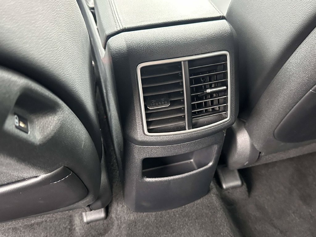 Used 2026 Kia Sportage EX FWD image 10