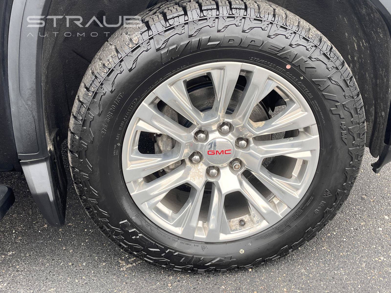 Used 2020 GMC Sierra 1500 Denali w/ Technology Package AWD/4WD image 9