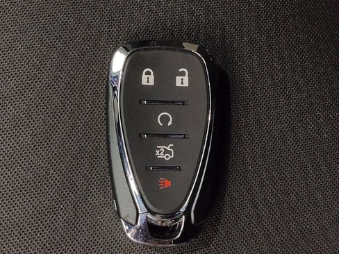 Used 2022 Chevrolet Camaro LS RWD image 32