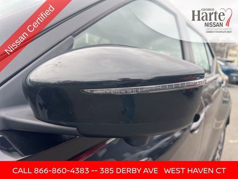 Certified 2024 Nissan Kicks SR image 9