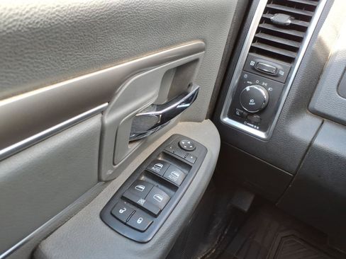 Used 2016 RAM 1500 Big Horn AWD/4WD image 19