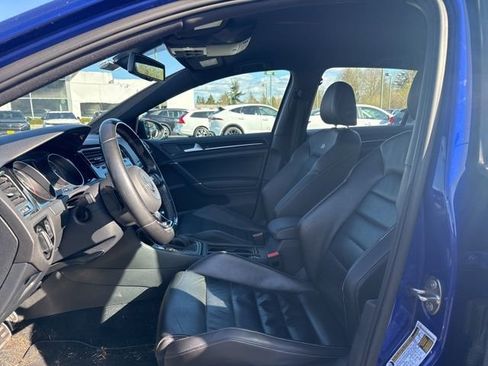 Used 2016 Volkswagen Golf R 4-Door image 14