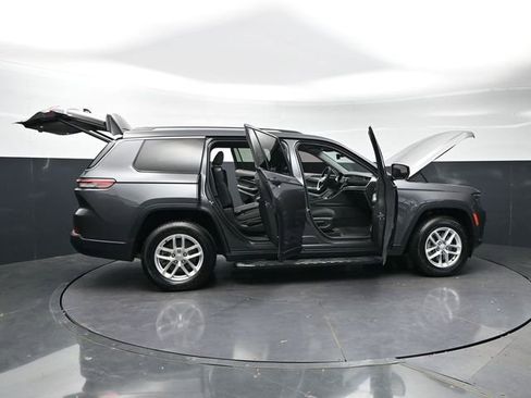 Used 2023 Jeep Grand Cherokee L Laredo w/ Luxury Tech Group I AWD/4WD image 42