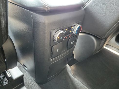 Used 2023 Ford Explorer Limited w/ Equipment Group 301A AWD/4WD image 14
