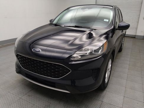 Used 2021 Ford Escape SE image 15