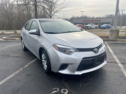 Used 2016 Toyota Corolla LE image 1