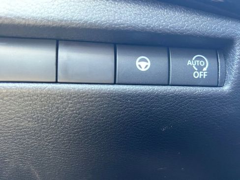 New 2026 Nissan Kicks SR image 25