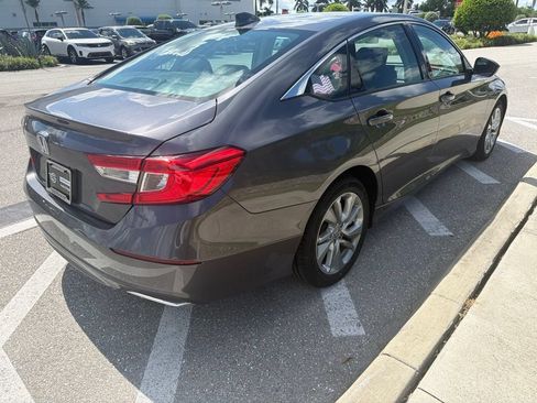 Used 2019 Honda Accord LX image 5