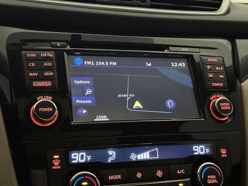 Used 2016 Nissan Rogue SL w/ SL Premium Package image 33