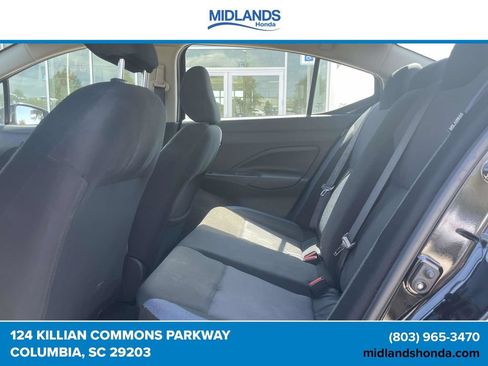 Used 2025 Nissan Versa SV FWD image 9