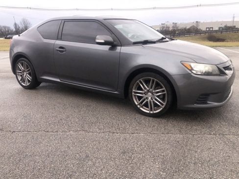 Used 2012 Scion tC image 3