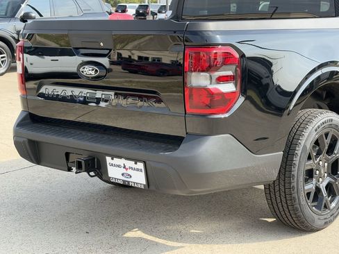New 2025 Ford Maverick XLT w/ Black Appearance Package image 33