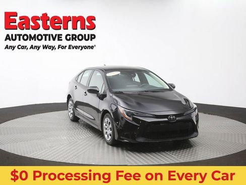 Used 2022 Toyota Corolla LE FWD image 49