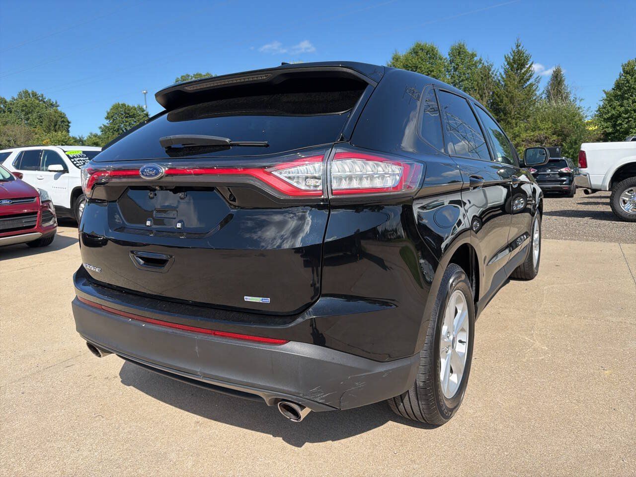 Used 2018 Ford Edge SE AWD/4WD image 4