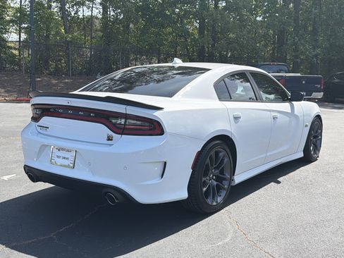 Used 2023 Dodge Charger Scat Pack RWD image 8