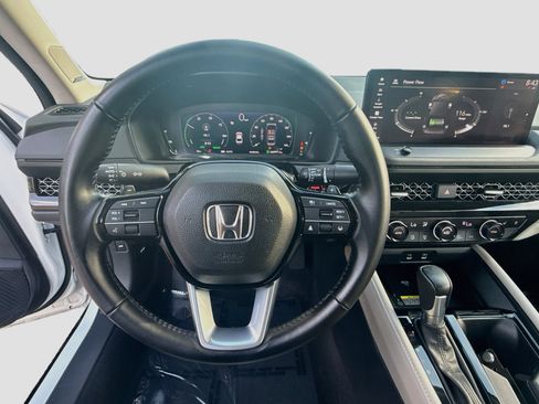 Certified 2023 Honda Accord Touring image 10