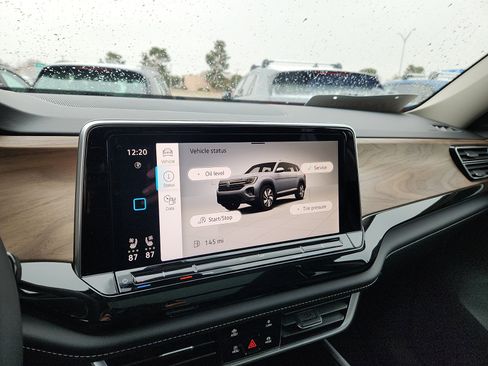 New 2026 Volkswagen Atlas SE image 19