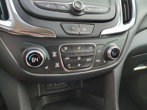 Certified 2024 Chevrolet Equinox LT AWD/4WD image 16