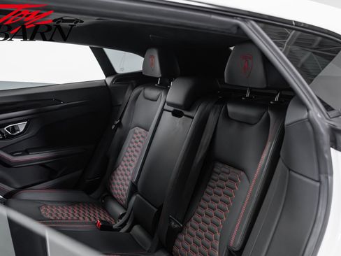 Used 2022 Lamborghini Urus AWD/4WD image 54