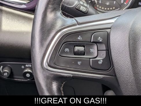 Used 2021 Buick Encore GX Essence w/ Experience Buick Package FWD image 32