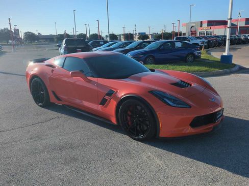 Used 2019 Chevrolet Corvette Grand Sport RWD image 2
