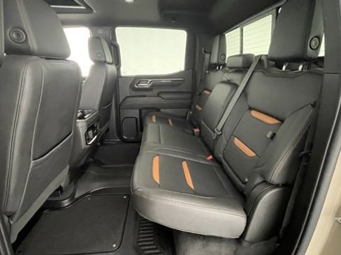 Used 2022 GMC Sierra 1500 AT4 w/ Technology Package image 45
