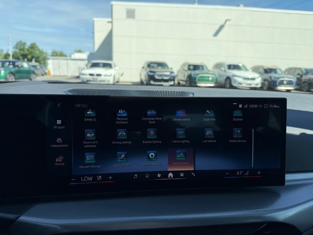 Certified 2026 BMW 330i xDrive Sedan w/ M Sport Package AWD/4WD image 30
