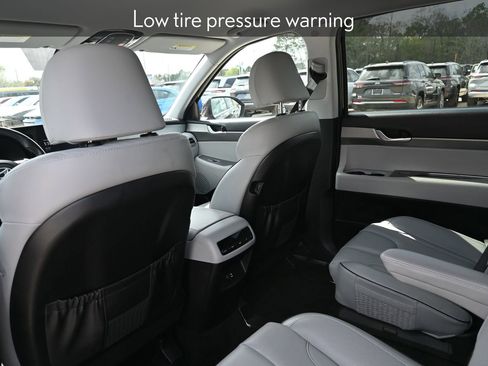 Used 2024 Hyundai Palisade SEL image 24