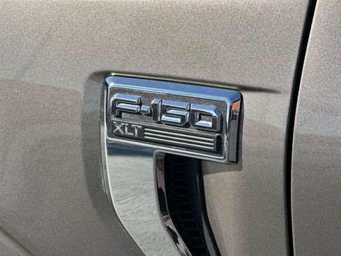 Used 2023 Ford F150 XLT image 7