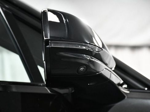 Used 2026 Cadillac Lyriq V image 74