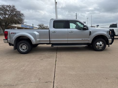 Used 2021 Ford F350 4x4 Crew Cab DRW Super Duty image 8